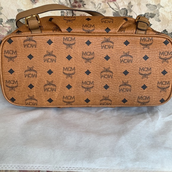 MCM Shoulder bag - Picture 3 of 10